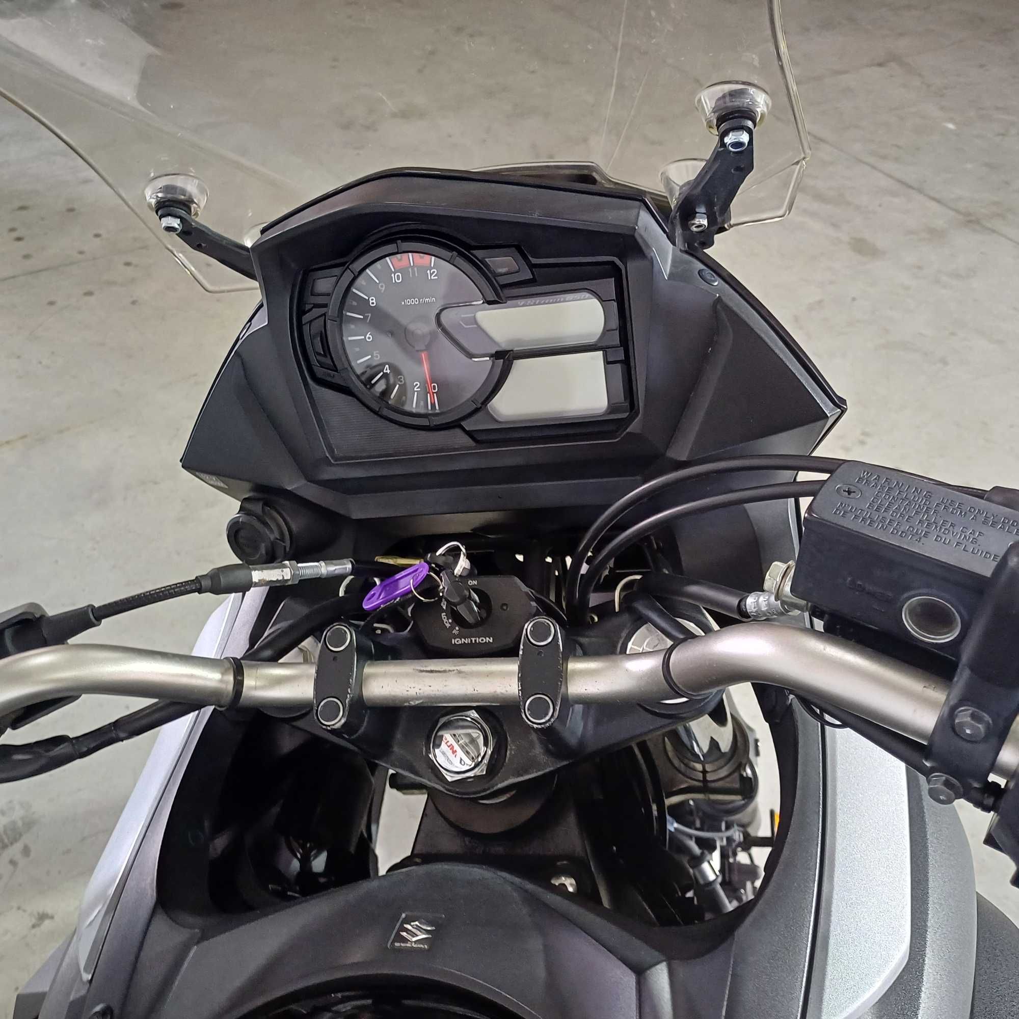 Motocicleta Suzuki V-Strom 650 ABS | S01529 | motomus.ro