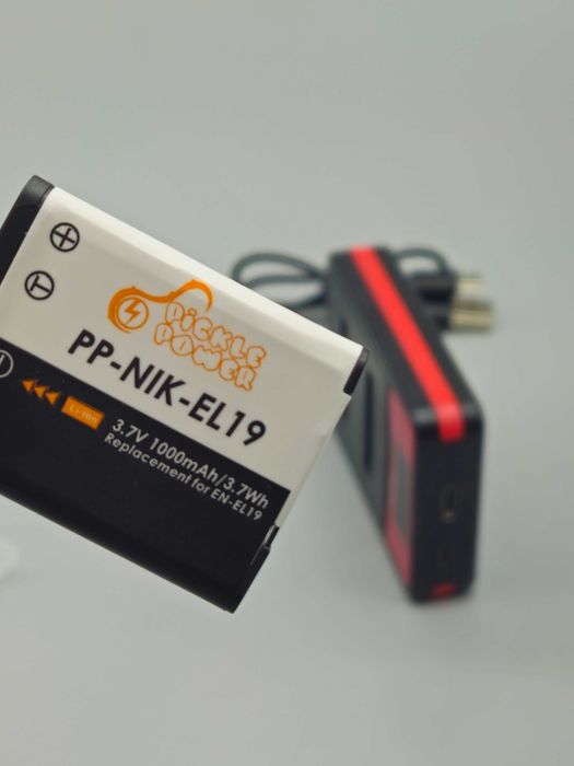 Комплект зарядно устройство + две батерии PP-NIK-EL19 за Nikon