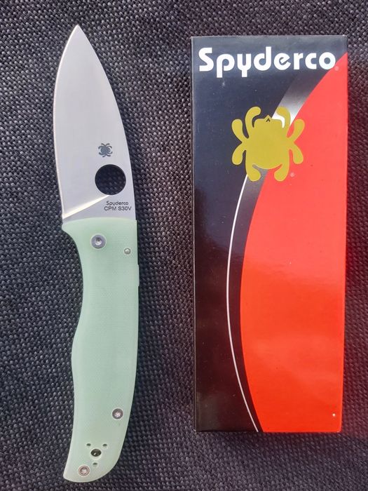 Сгъваем джобен нож Spyderco Bodacions два цвята, С229