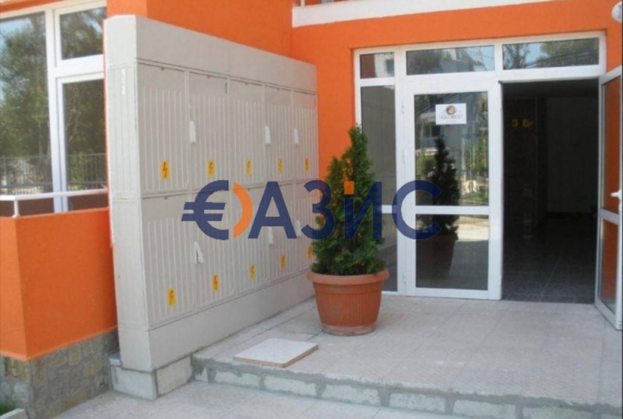 Продава се Двустаен апартамент в к.к. Слънчев бряг - 48 кв.м за 1219 €/кв.м - Снимка #14
