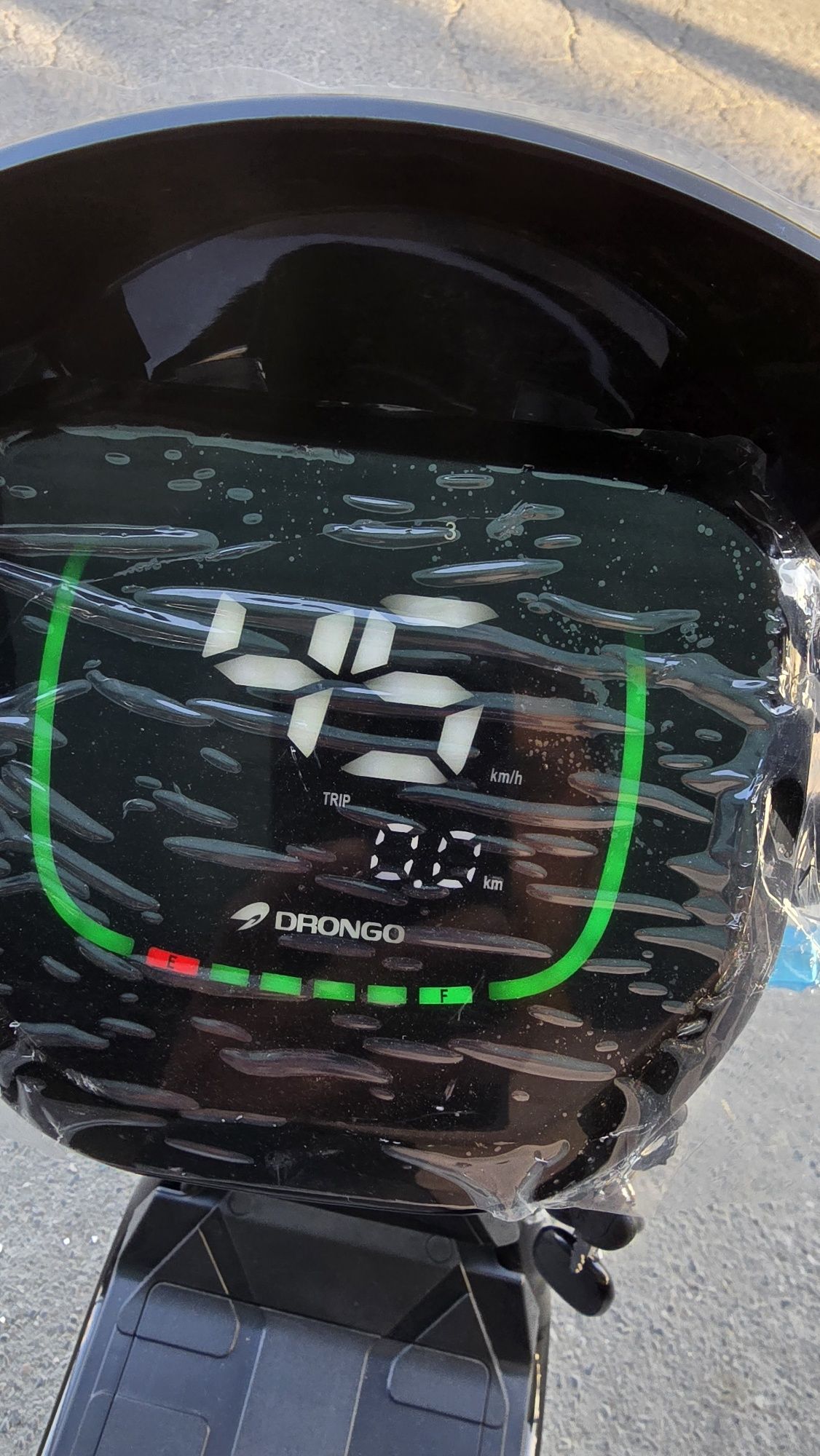 DRONGO JK tesla skuter