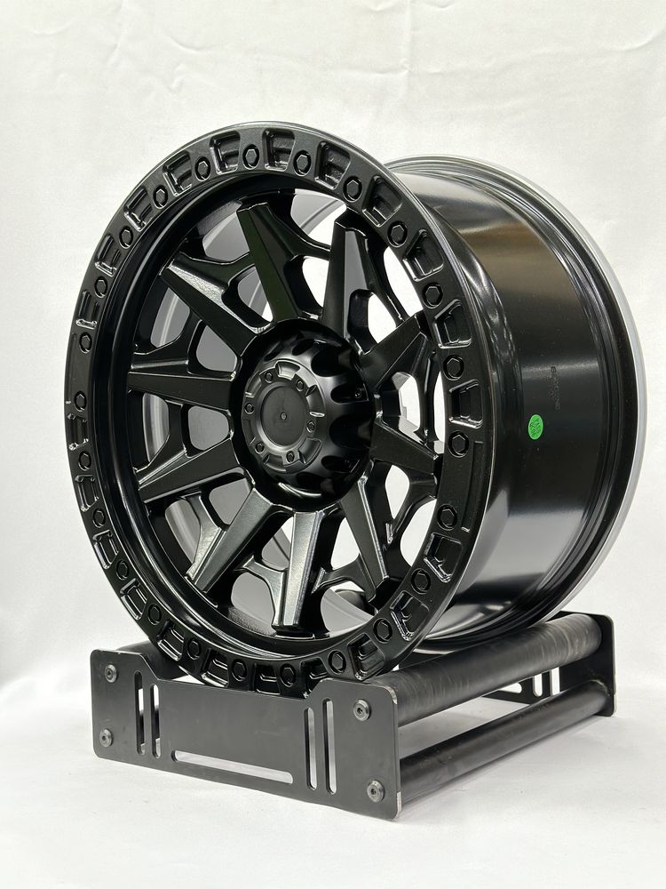 Продоется комплект дисков R17 5x127