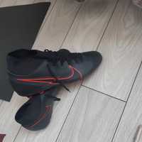 Ghete de fotbal Nike