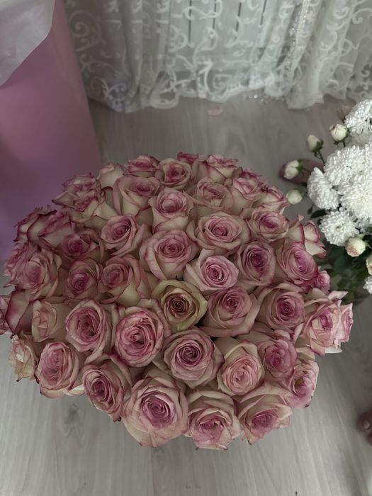 Продом букет, свежие розы 51 штук