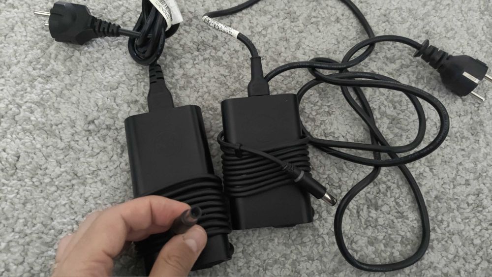 Incarcator Dell 65W/90W
