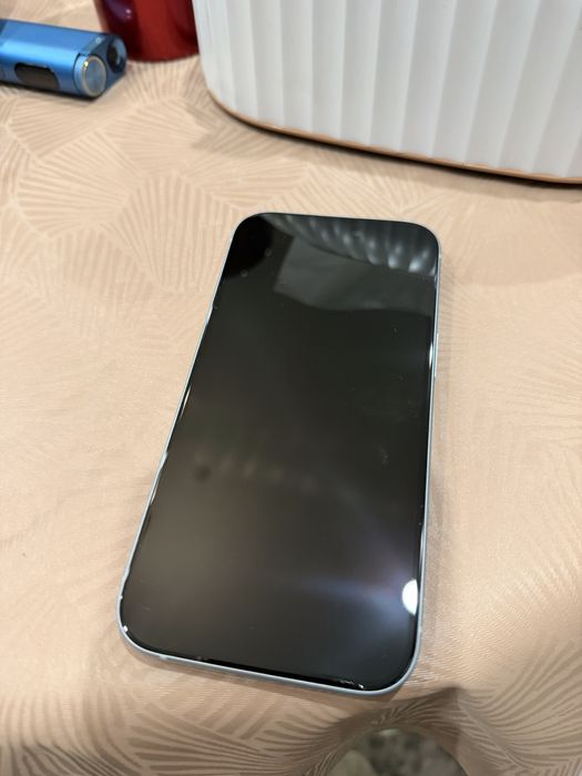 Apple Iphone 15 128gb 2024г