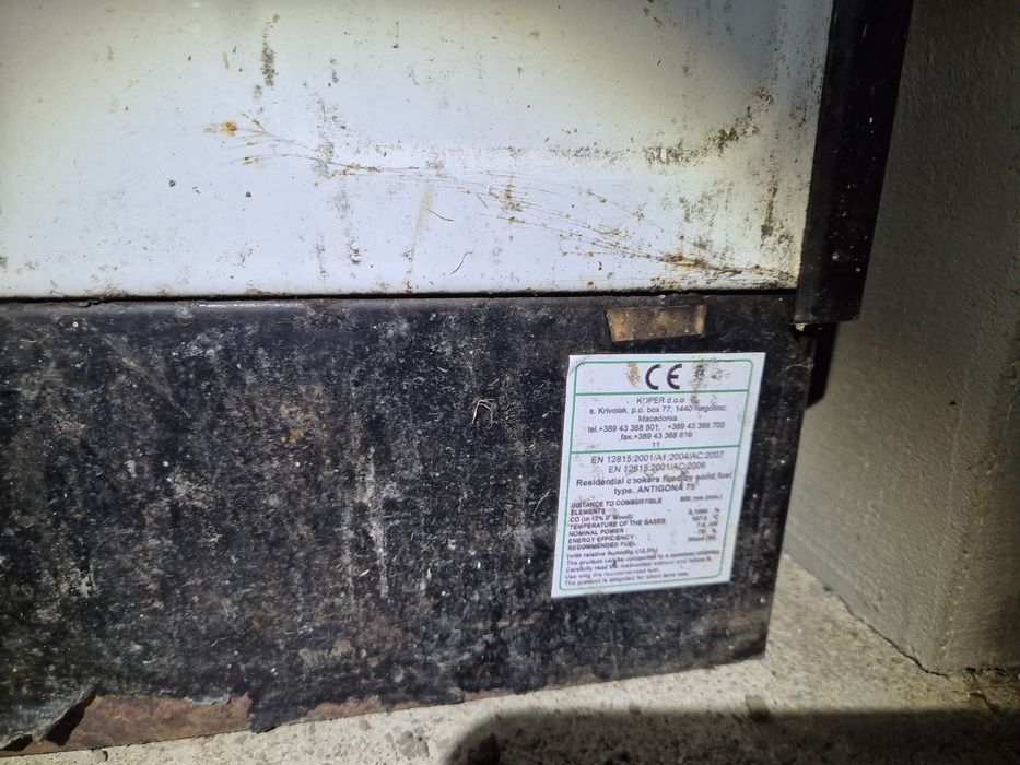 Vând soba vesta folosita