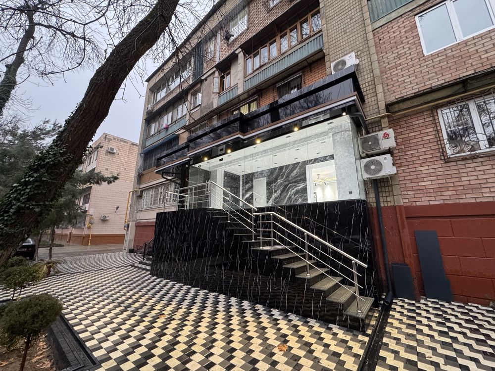Продается нежилое помещение вдоль дороги 100м2 - Мирабад | ЦУМ