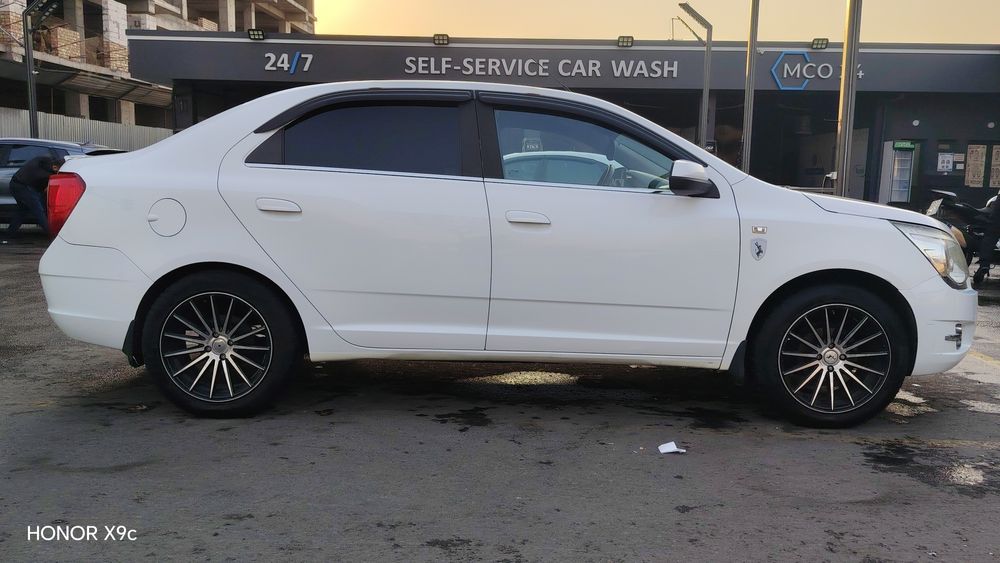 Cobalt sotiladi srocna!!!