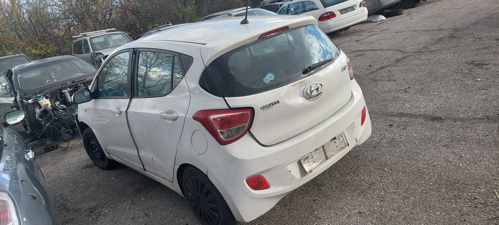 Hyundai i10 1,0 i , Хюндай И10 на части! 
Май 2014