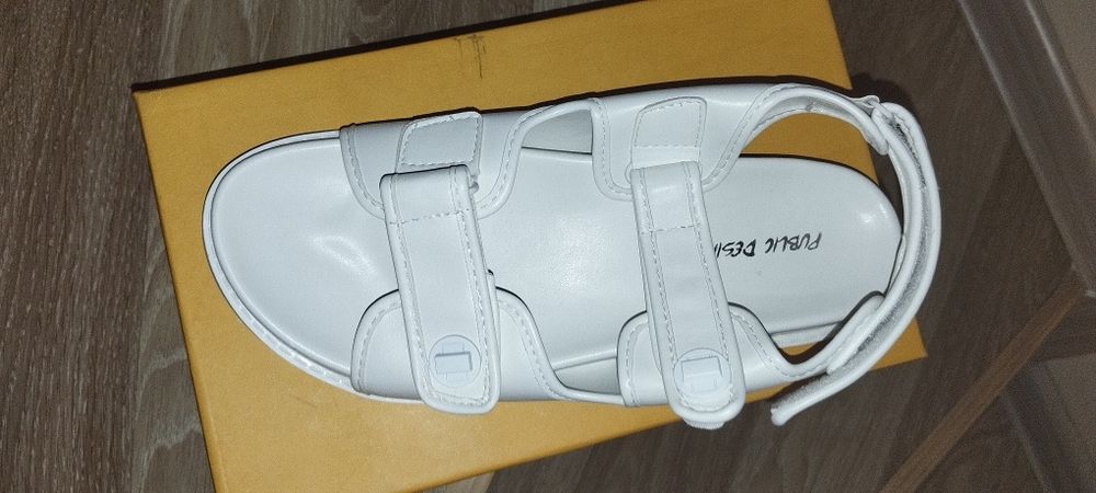 Нови дамски сандали естествена кожа