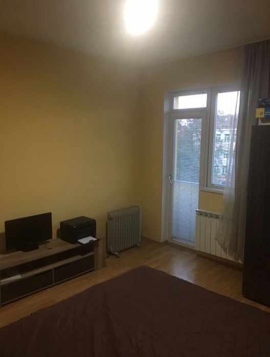 Банишора двустаен 1000лв