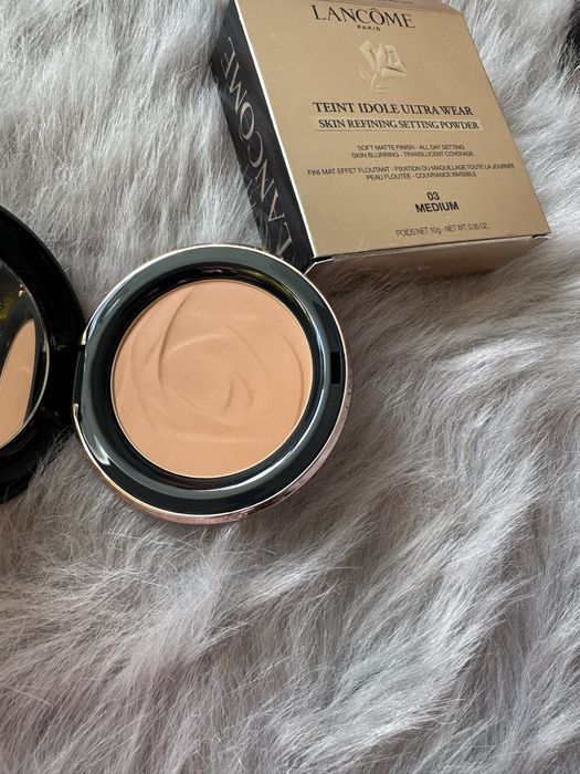 Setting powder Lancome