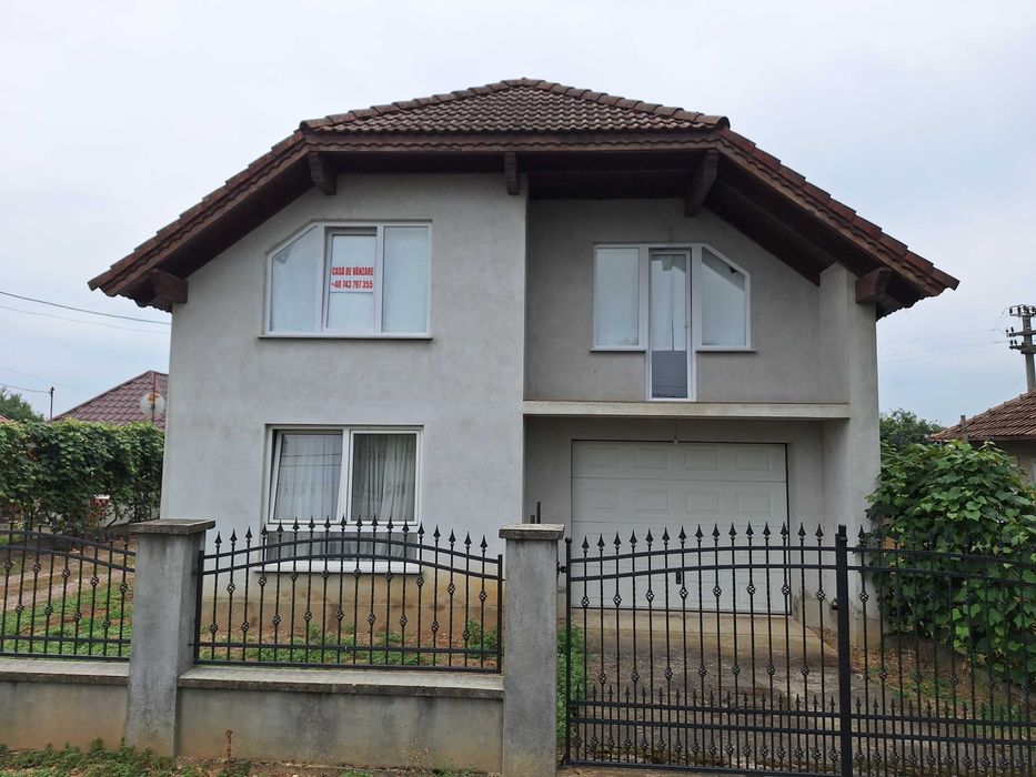 Casa de locuit Sp+P+M