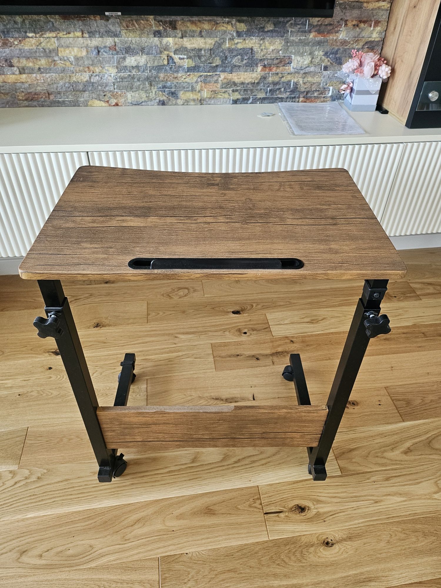 Бюро Kring Talinn, Мобилно, 60 x 40 x 95 см, Кафяв