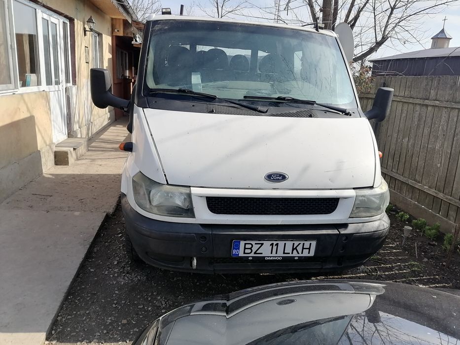 Vând Ford transit