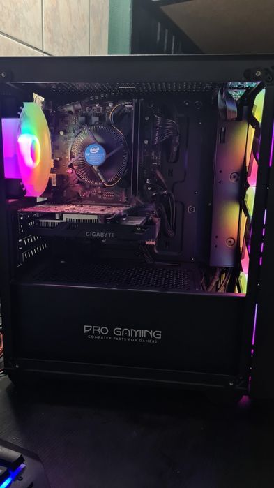 Unitate PC Gaming i3 10100 video 4 GB GTX 1650 16GB RAM SSD