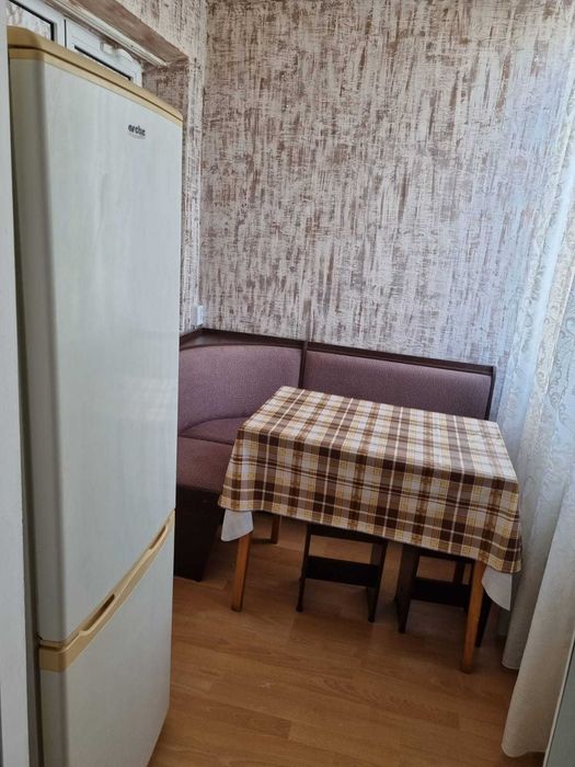Se închiriază apartament 2 camere – Trivale