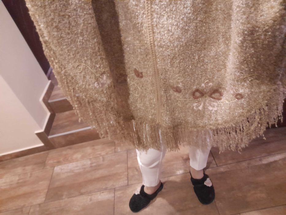 Туника , Пончо ,