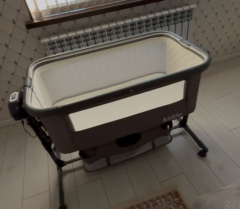 Манеж-кроватка до 1 года