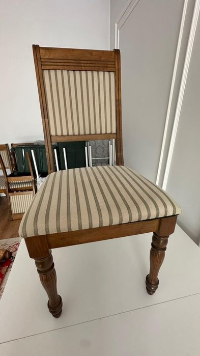 Продаётся стулья