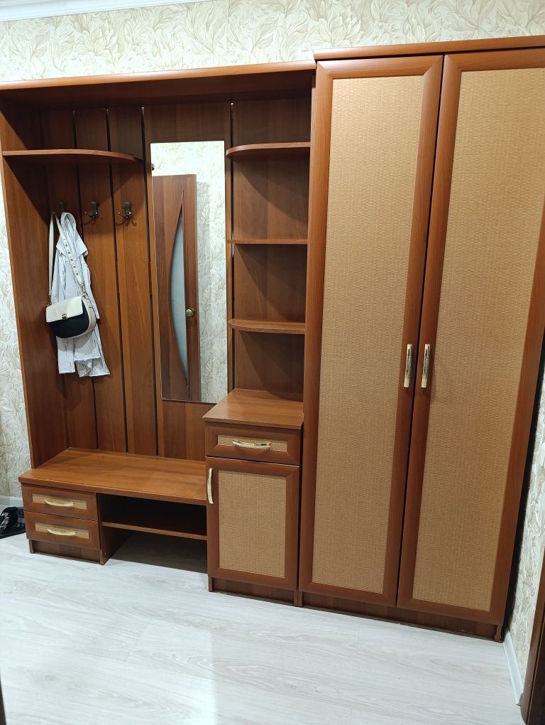 Мебель в прихожую