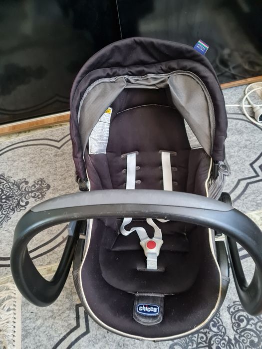 Бебешко столче за кола