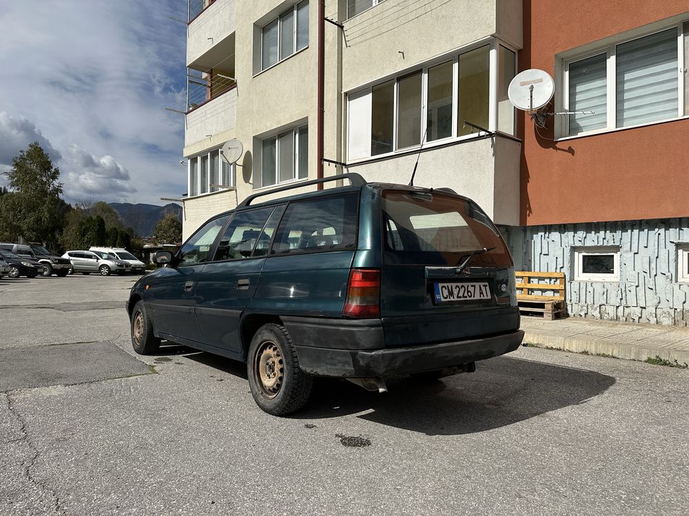Opel Astra F 1.4Si НА ЧАСТИ