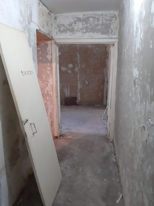 2-комн., 6 мкр., 1 этаж (НЕ угол)