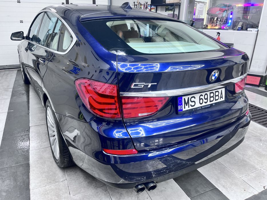 Vand BMW 530 GT xdrive Schimb doar cu Toyota Hilux