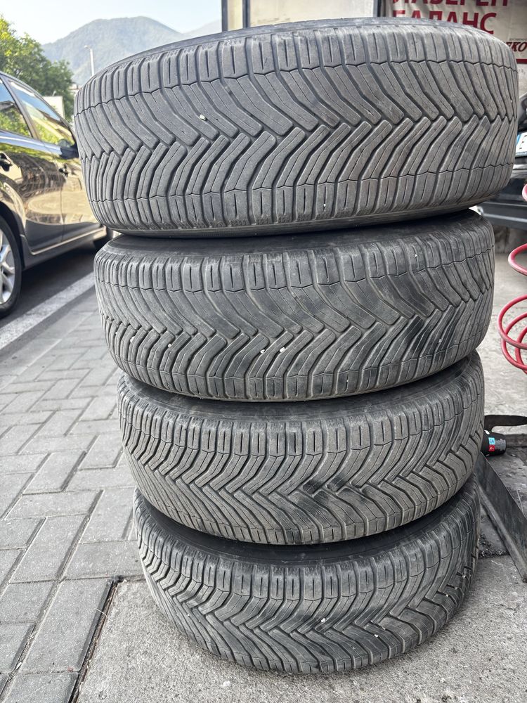 Гуми 185/65/15 Michelin cross climate