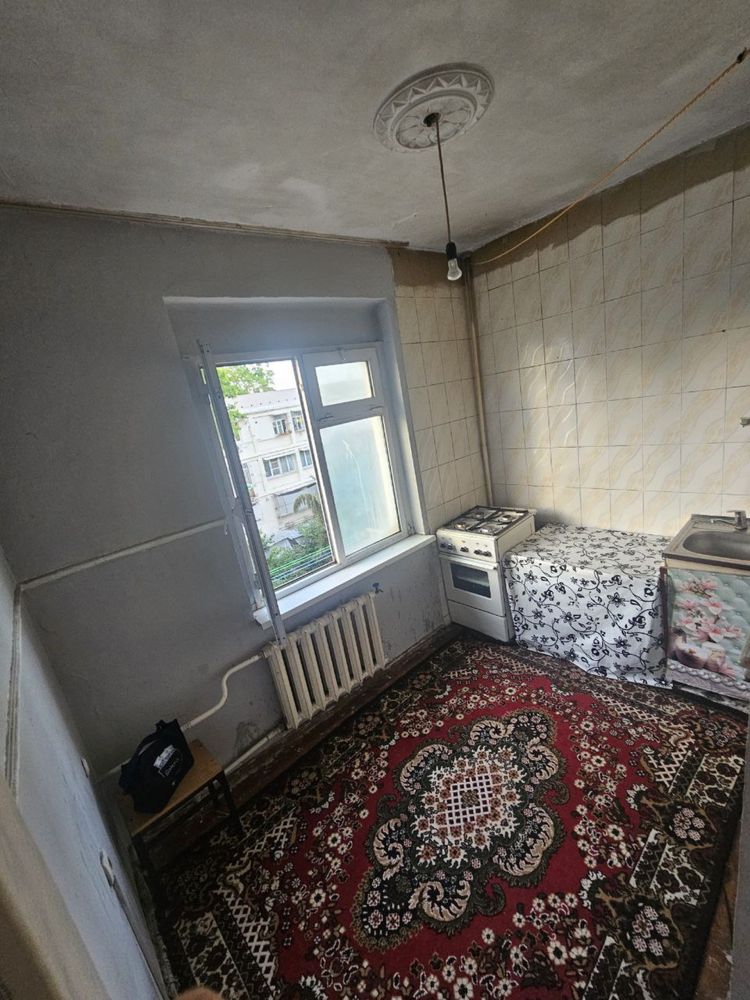 Продается квартира, Чиланзар 14 квартал, 1/4/4