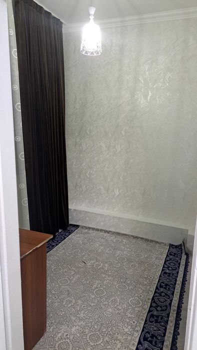 Chilonzor 17 2 xona uy sotiladi