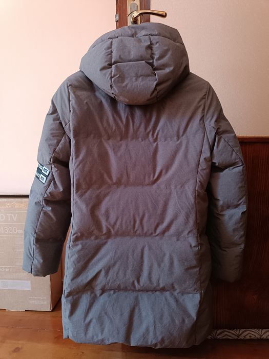 Продавам дамски якета L/XL