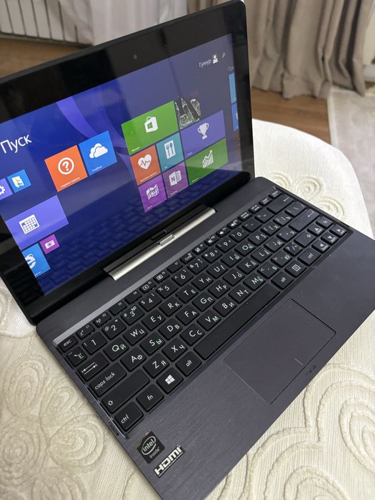 Asus нетбук!! Не ноутбук;)