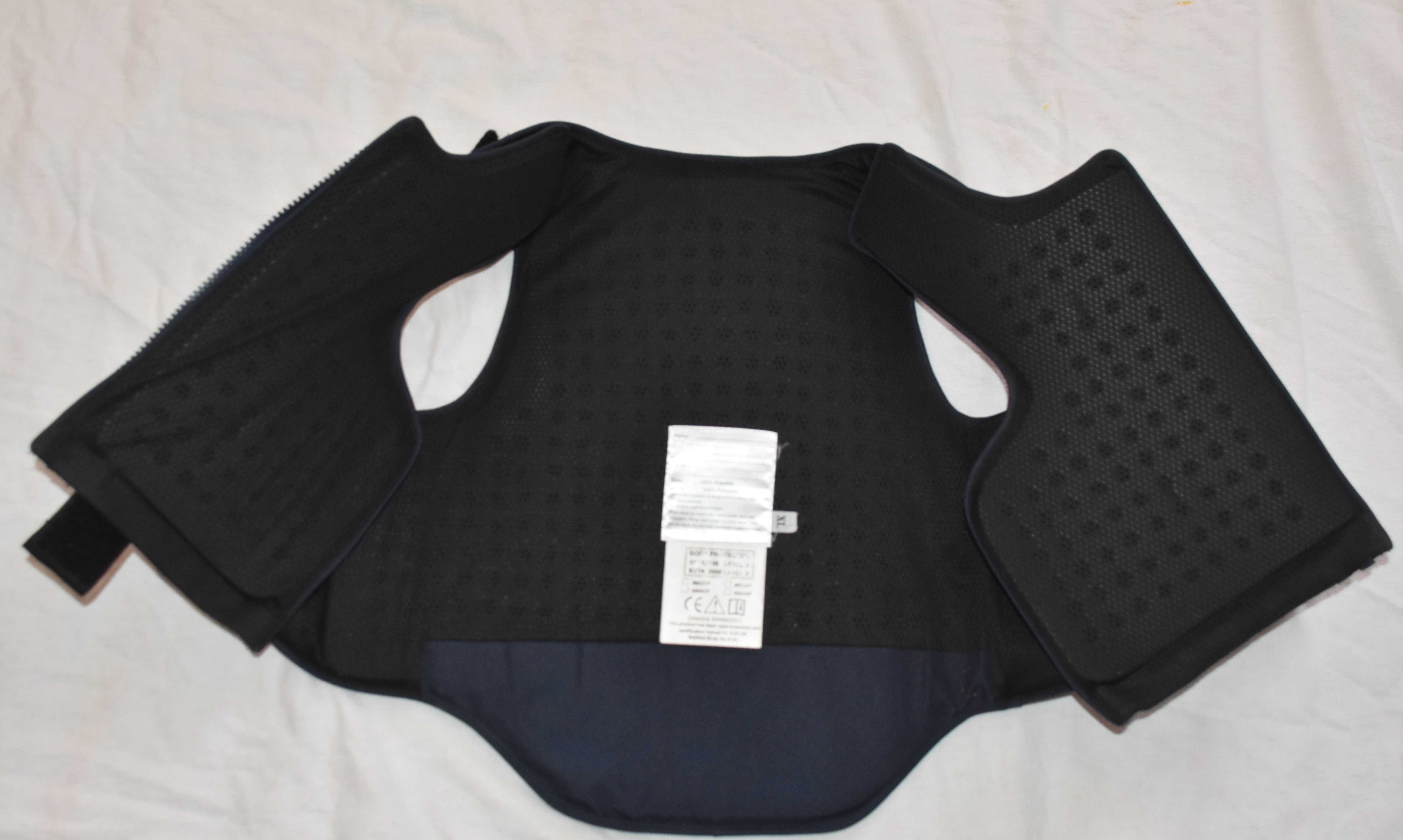 Vesta Calarie Beta 2000 Body & Shoulder Protector Standard Level 3