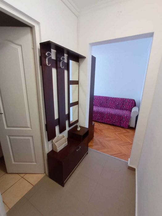 Inchiriez apartament 2 camere