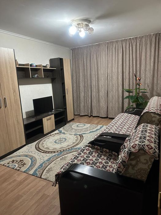 2 комнатная Квартира посуточно 18000 тенге