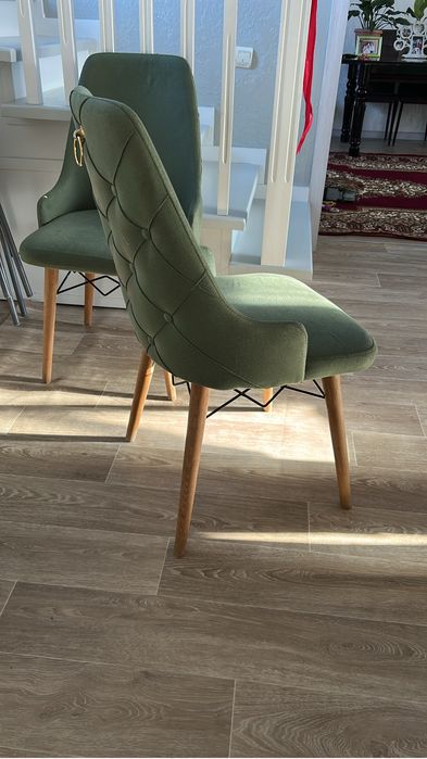 Продам стулья 6 штук в отличном состоянии