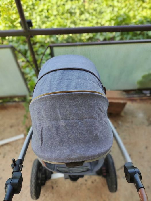 Maxi Cosi Nova 4