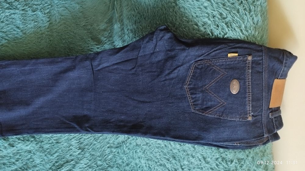 Джинсы Монтана 54-56 размера новые