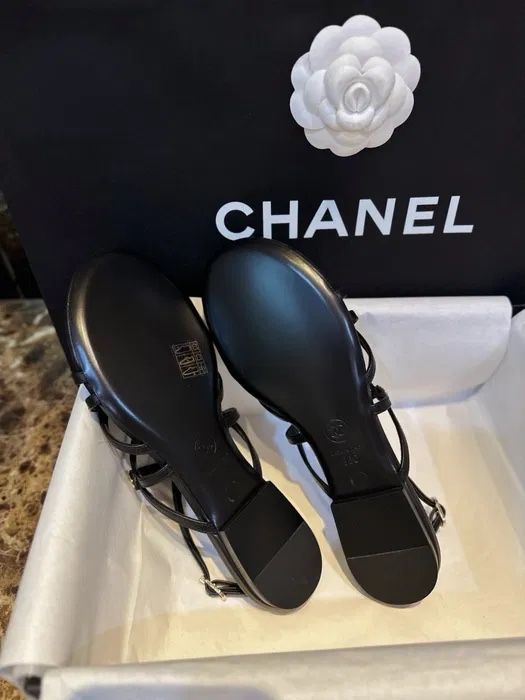 Chanel 35-42