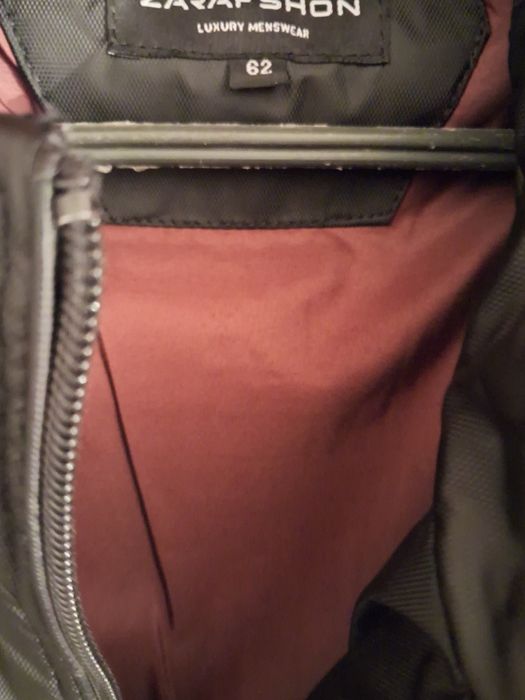 Стильная куртка от дождя.