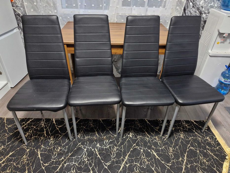 Продават се комплект 500лв за всичко