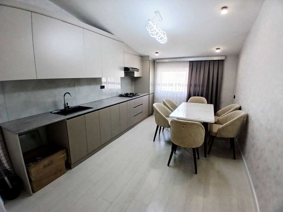 3 xonali kvartira sotuvda