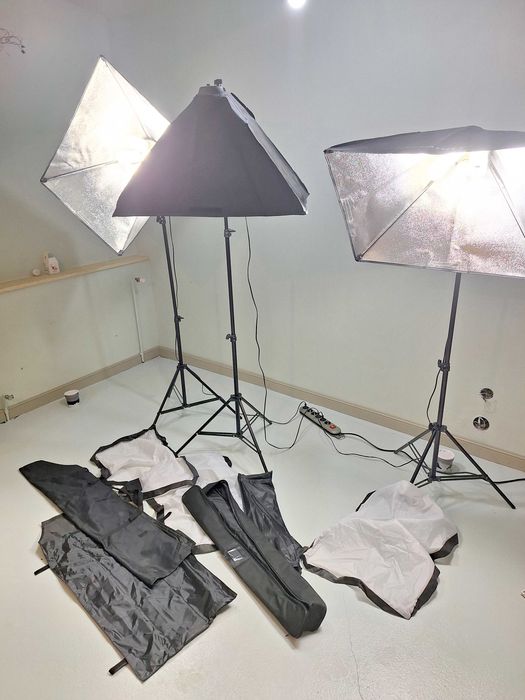 Set 3 trepied foto cu softbox-uri