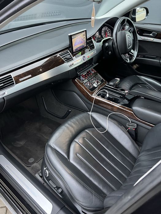 Audi~A8 ~3.0 ~TDI ~volan ~dreapta ~Mot valabil 12 luni