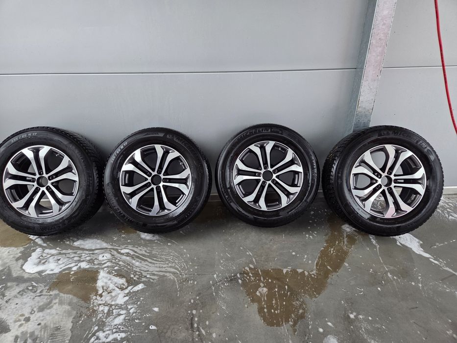Jante originale Mercedes Glc  17'' cu cauciucuri de iarna Michelin