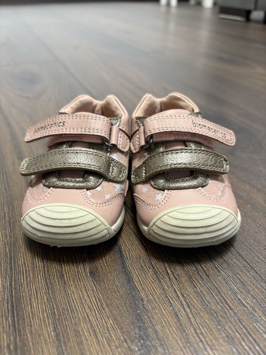 Sneakers Biomecanics mărimea 19