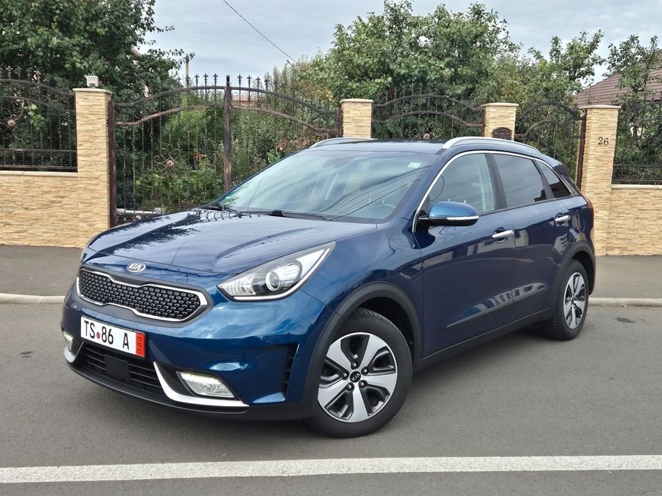 Kia Niro Hybrid /Distronic / Navi / scaune + volan incalzite / Euro 6